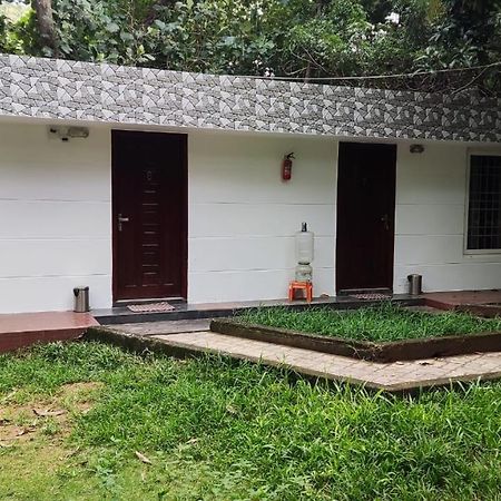 Sri Sai Farm House 蓬蒂切里 外观 照片